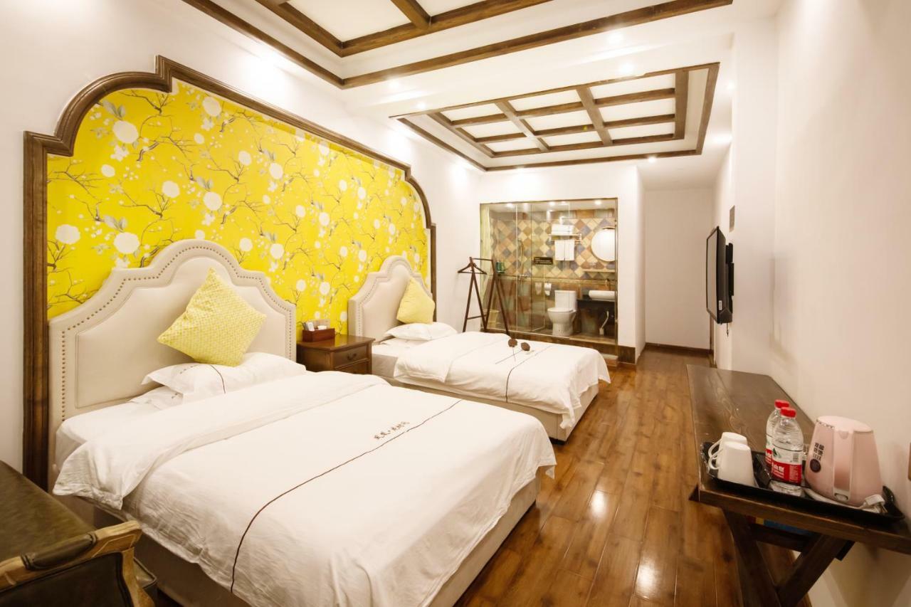Fenghuang Slowly Time Inn Dış mekan fotoğraf