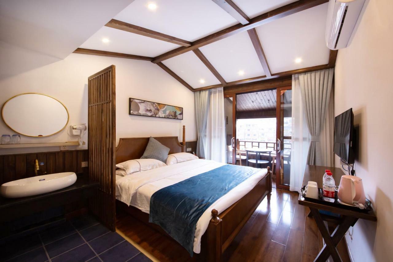 Fenghuang Slowly Time Inn Dış mekan fotoğraf