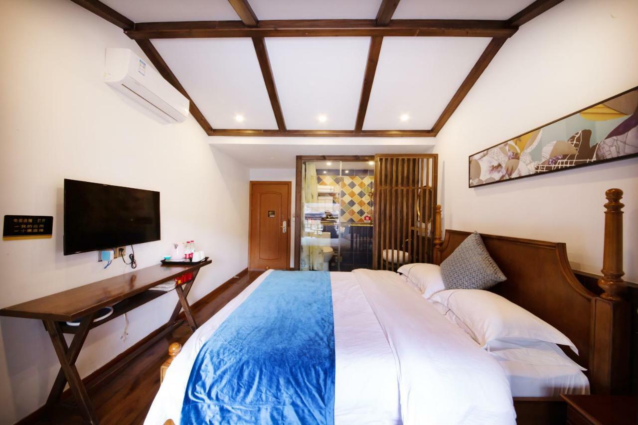 Fenghuang Slowly Time Inn Dış mekan fotoğraf